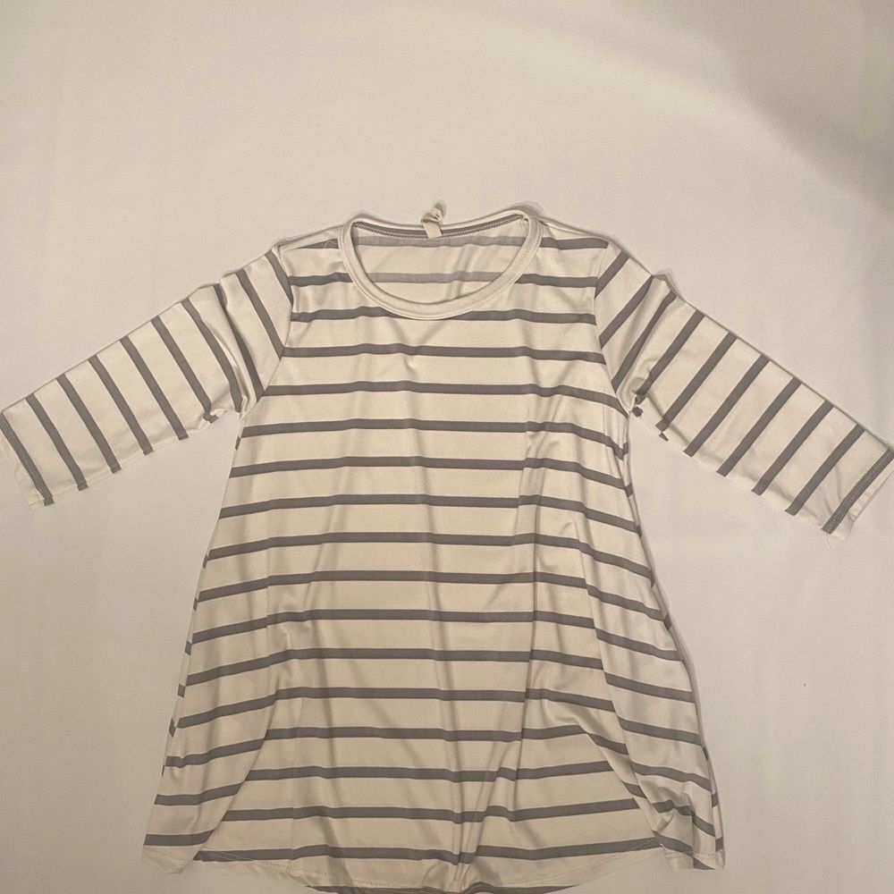 Bellamie Striped Top with Pockets White & Gray Size XSmall